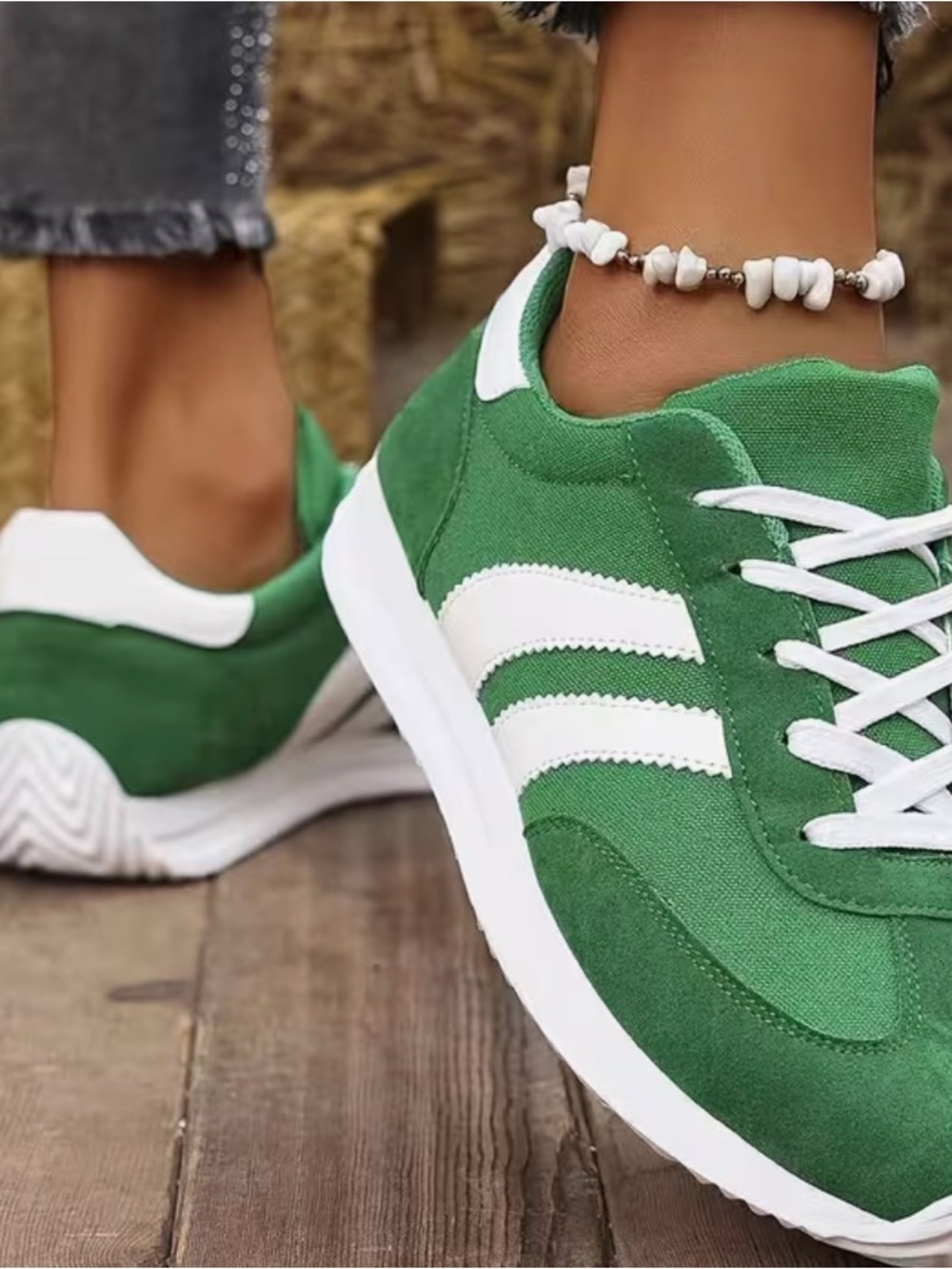Green Women's Casual Lace-Up Sneakers